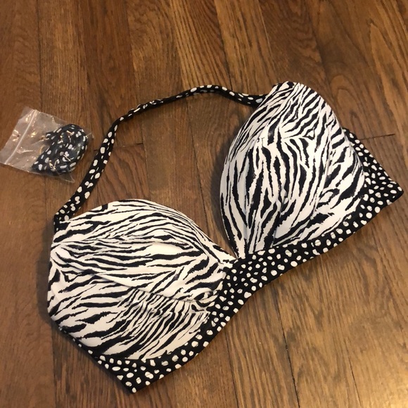 Victoria’s Secret | Animal Print Push-Up Bikini Top - Picture 12 of 12